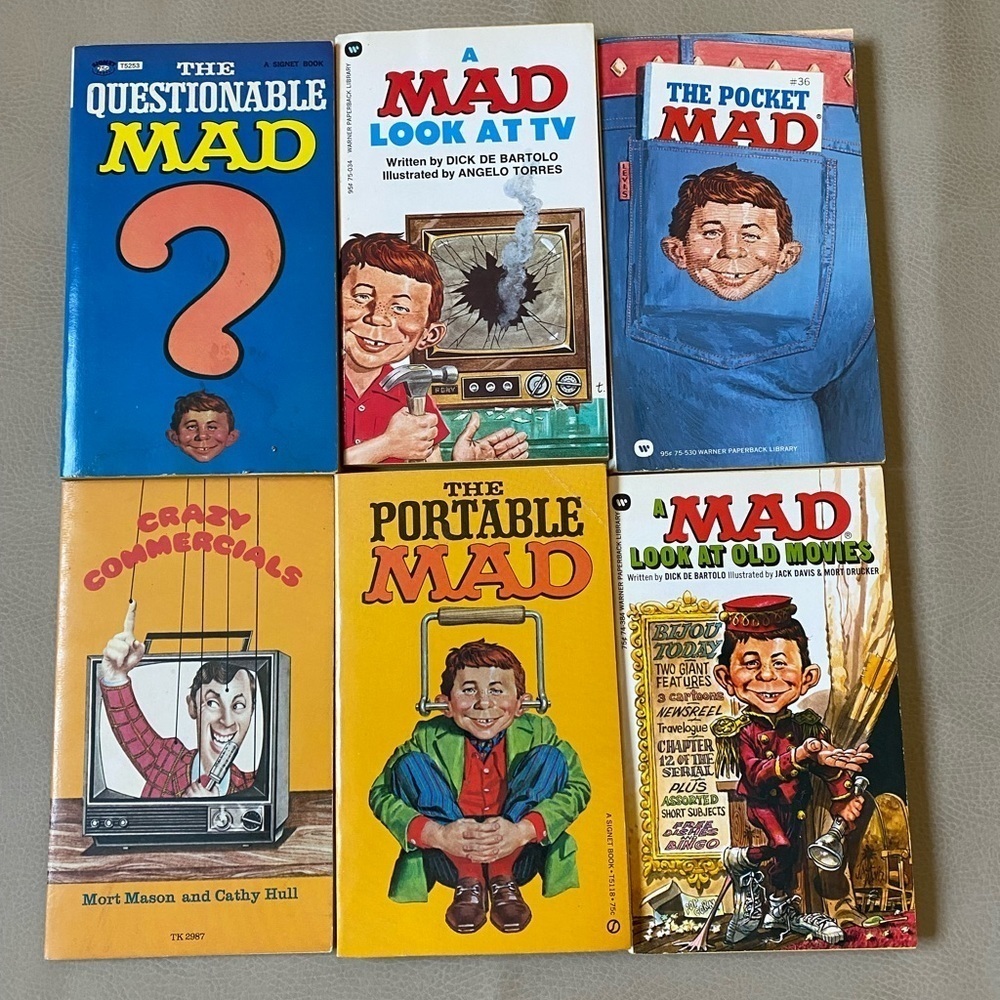 𝅺6 old vintage books